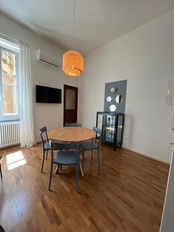 Il Mandorlo A Due Passi Dal Porto Antico Apartment *
