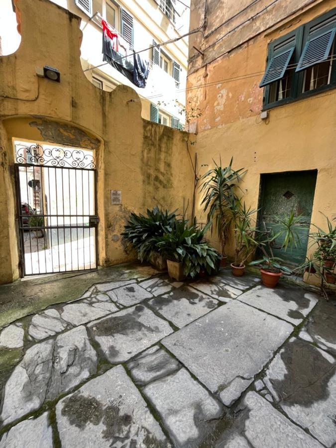 Il Mandorlo A Due Passi Dal Porto Antico Genua