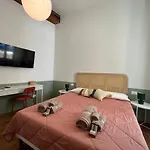 Il Mandorlo B&B A Due Passi Dal Porto Antico